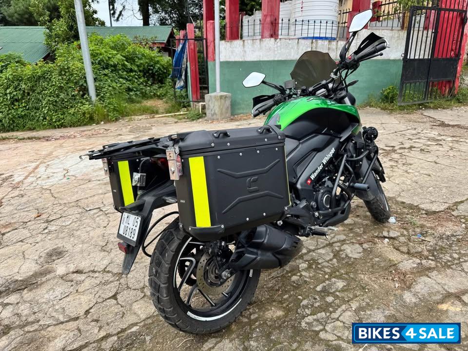 Bajaj Dominar 400 ABS BS6