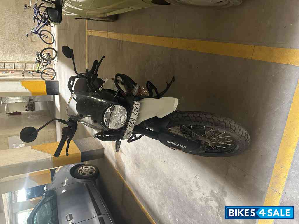 Royal Enfield Himalayan 452