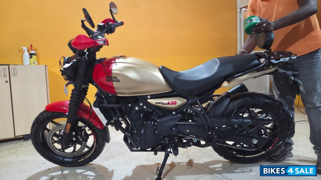 Royal Enfield Guerrilla 450