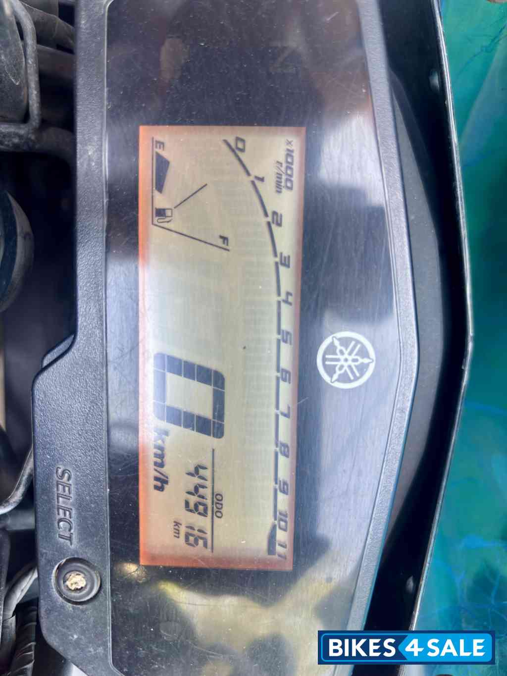 Cyan Blue Yamaha FZ25