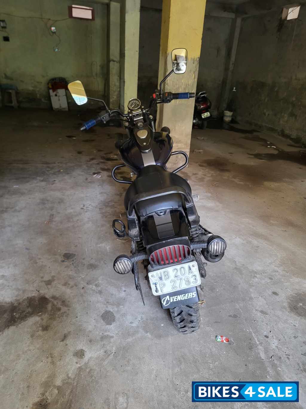 Deep Blue Bajaj Avenger Street 150