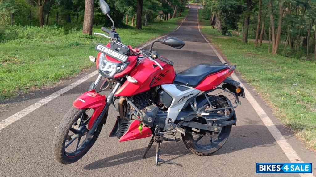 TVS Apache RTR 160 4V