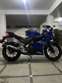 Yamaha YZF R1S