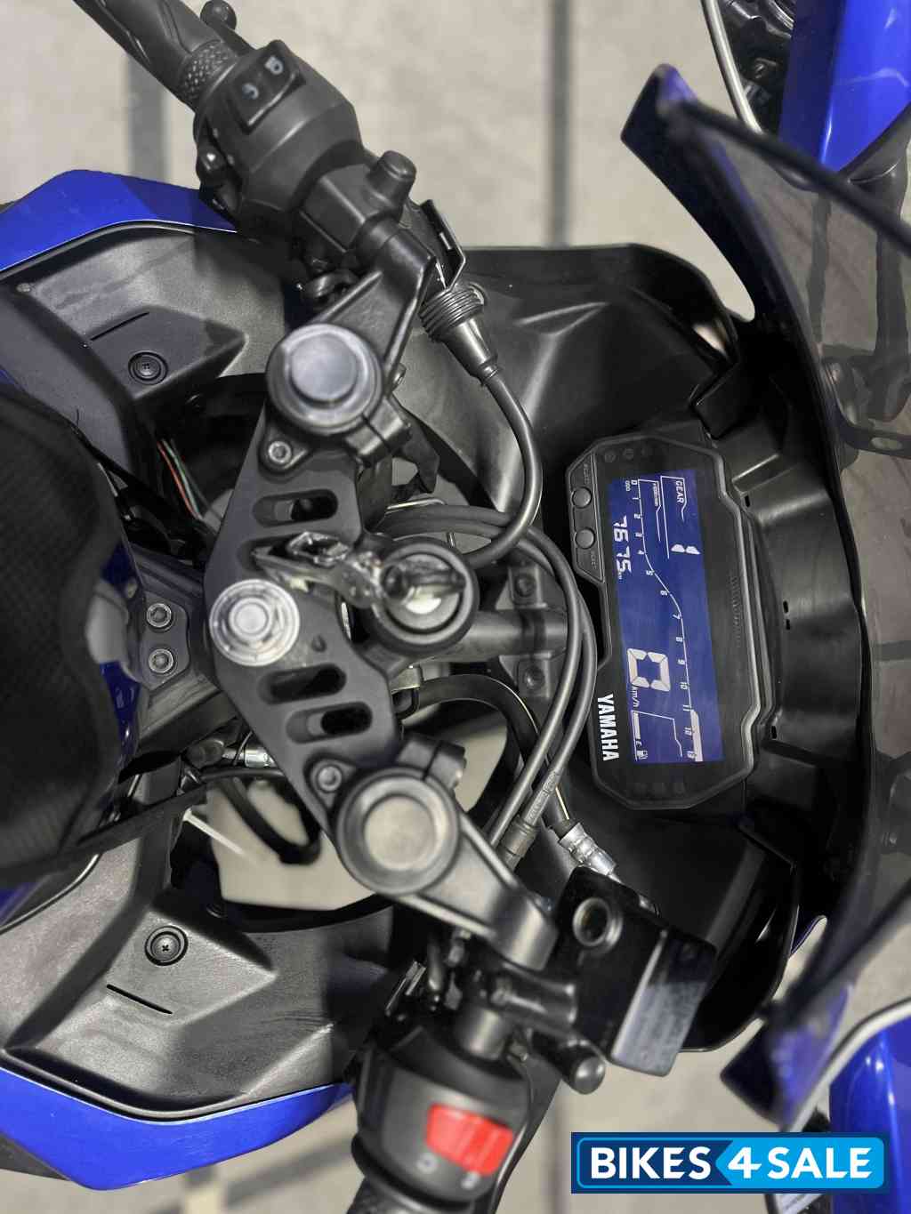 Yamaha YZF R1S