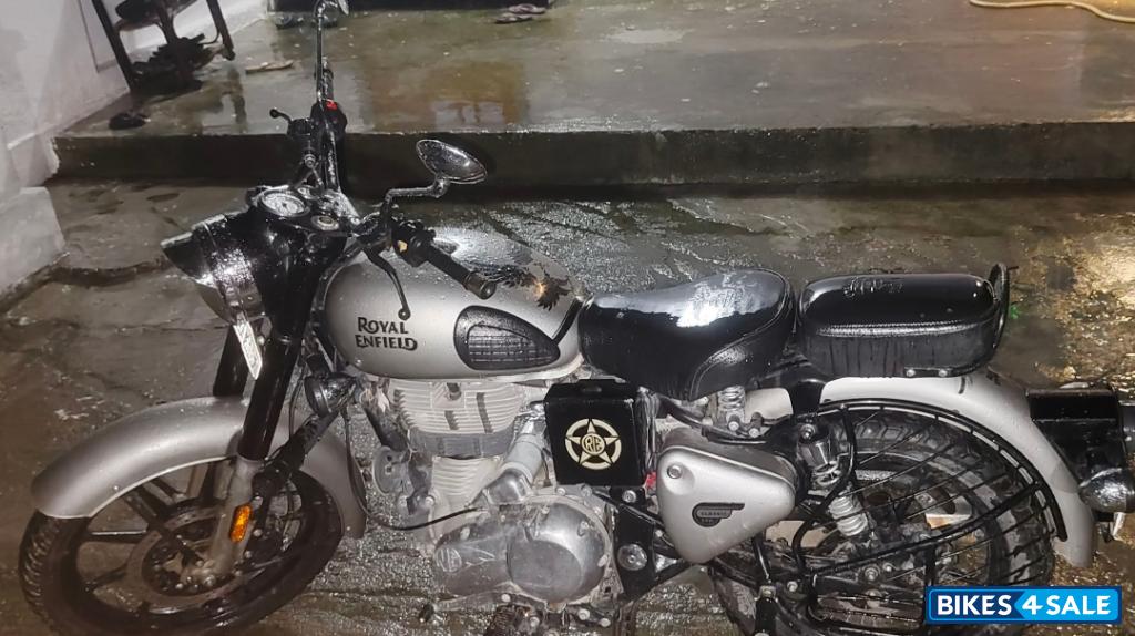 Royal Enfield Classic Gunmetal Grey