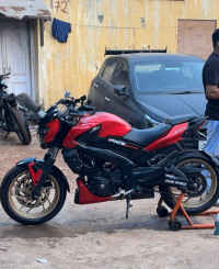 Bajaj Dominar 400