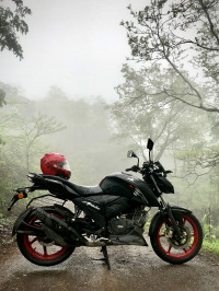 TVS Apache RTR 160 4V BS6 2022 Model