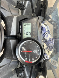 White Yamaha YZF R15 S