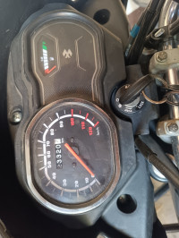 Black Bajaj Platina 100 ES