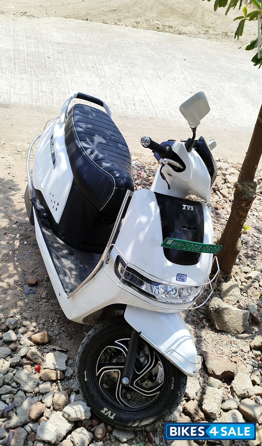 White TVS iQube Electric