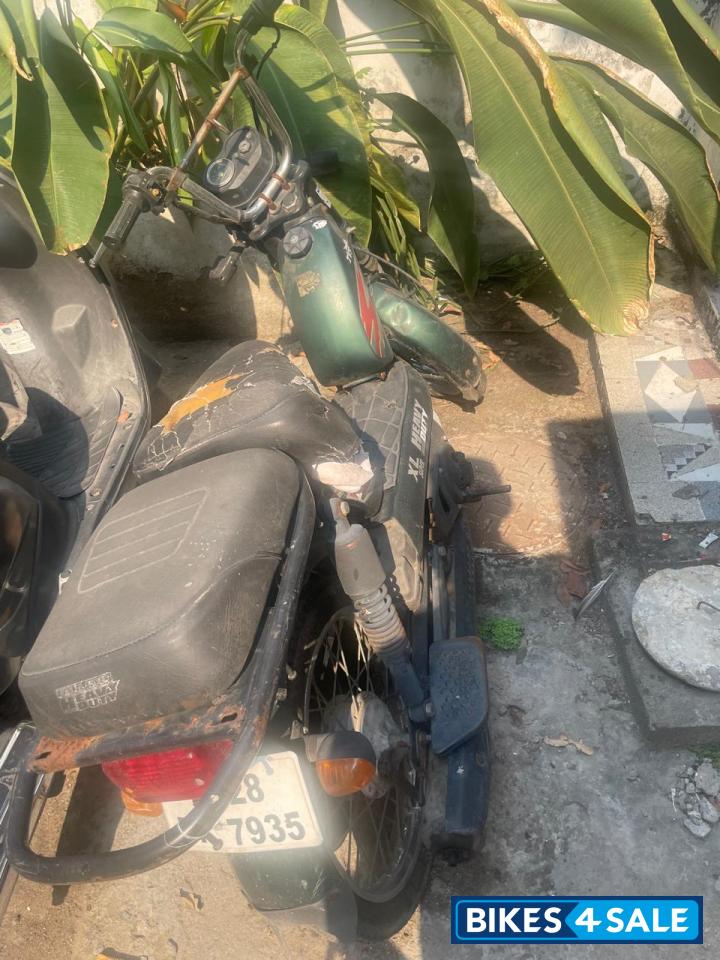 TVS XL Super Heavy Duty