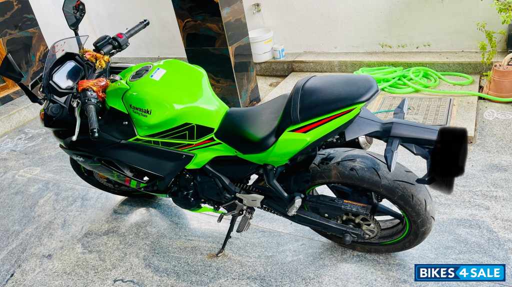 Green Kawasaki Ninja 650 BS6 2023