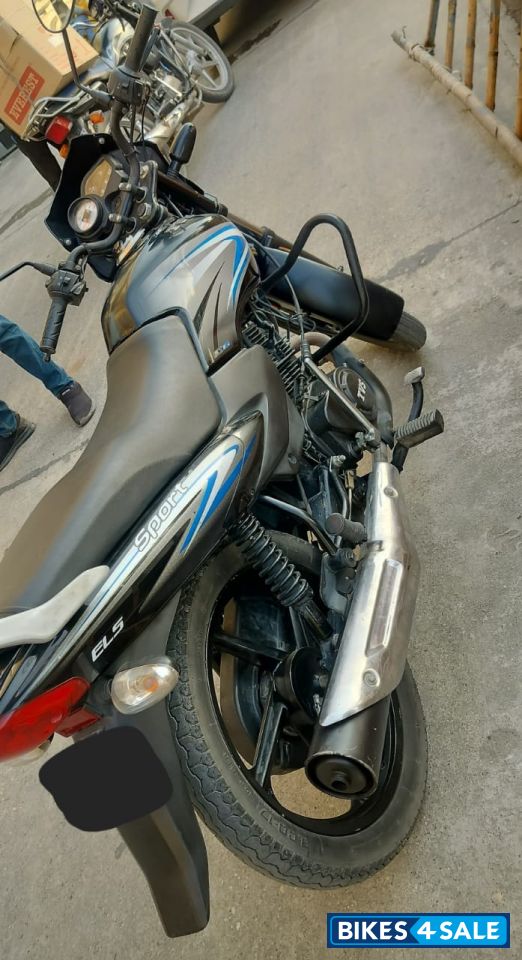 Black+blue TVS Sport BS6