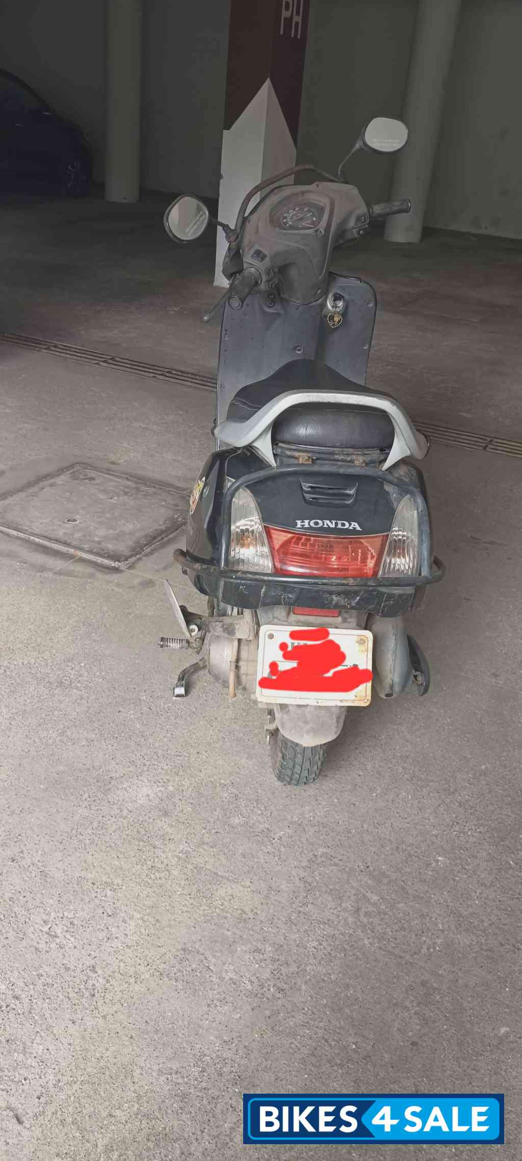 Black Honda Activa