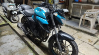 Cyan Yamaha FZS 25