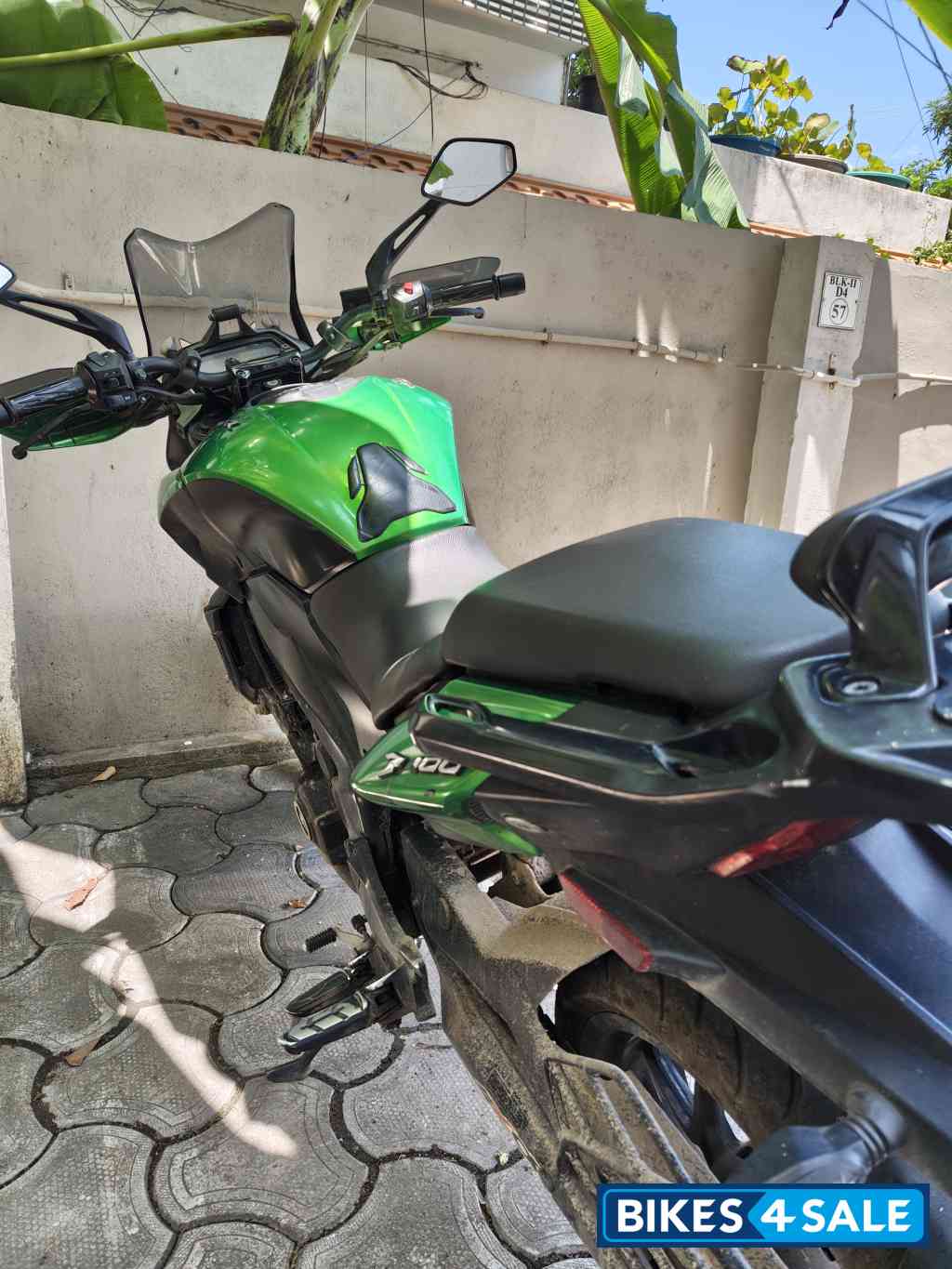 Gree Bajaj 2021 Dominar 400