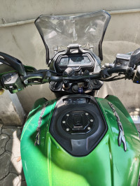 Gree Bajaj 2021 Dominar 400