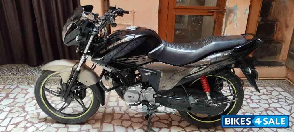 Black Hero Glamour 125