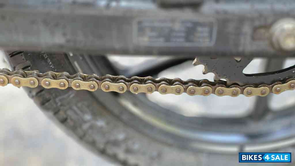 Black Bajaj Pulsar 220 DTSi Black Bajaj Pulsar 220 DTSi