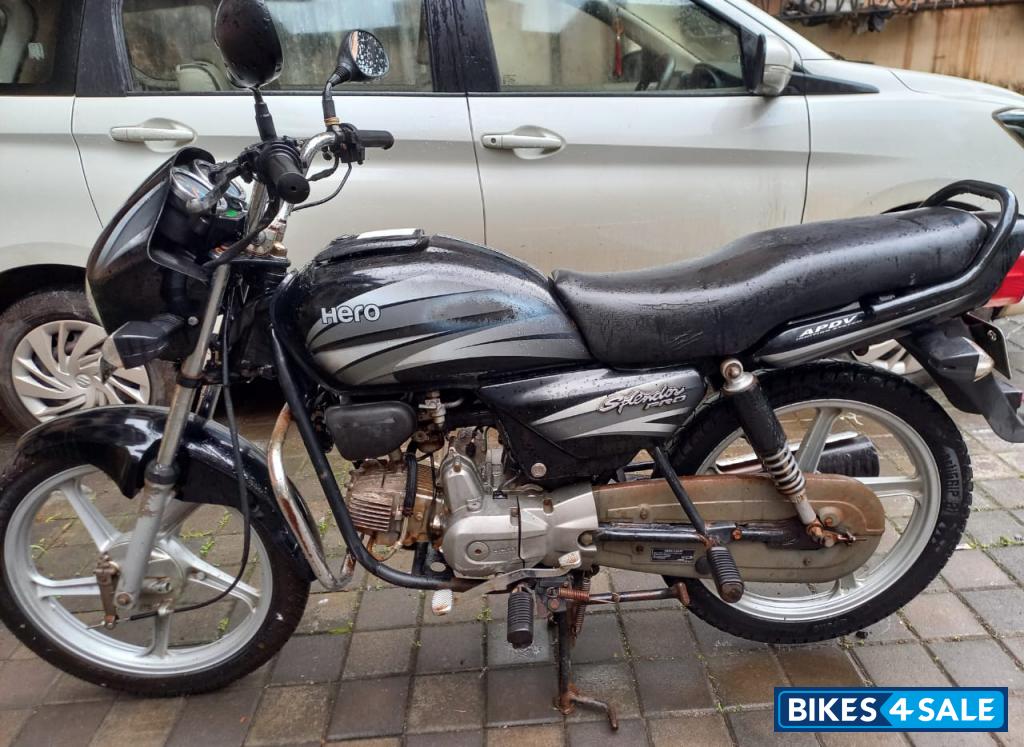 Black Hero Splendor Pro