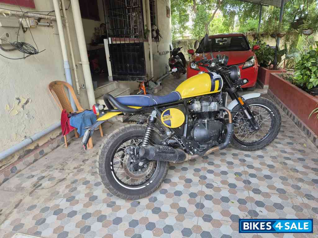 Yellow & White Royal Enfield Bear 650