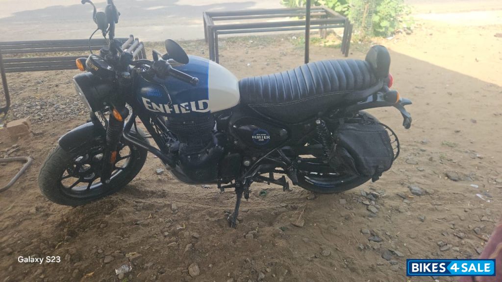 Royal Enfield Hunter Rabel blue