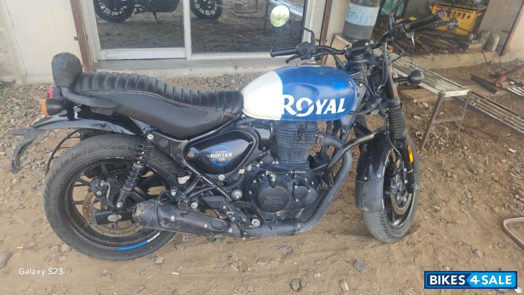 Royal Enfield Hunter Rabel blue