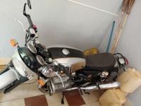 Black Royal Enfield Bullet Continental GT 650