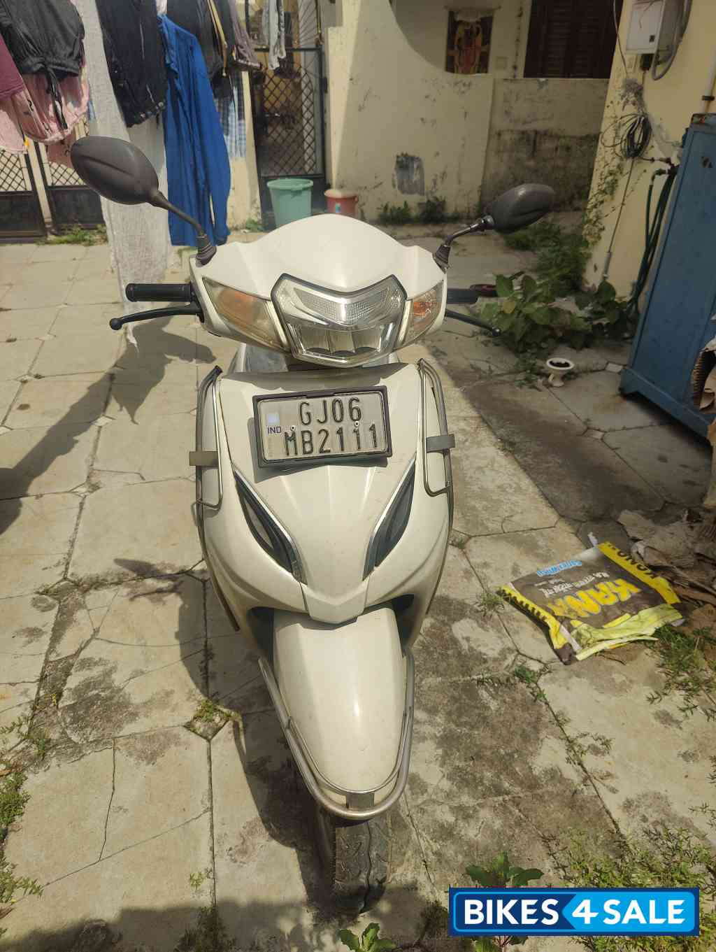 White Honda Activa 5G White Honda Activa 5G