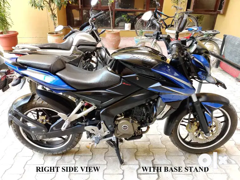 Bajaj Pulsar 200 NS