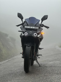 Grey Bajaj Pulsar RS 200 BS6