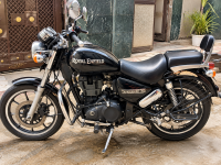 Black Royal Enfield Thunderbird 350