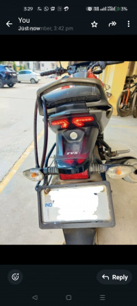 Red TVS Raider Split Seat