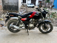 Bajaj V15