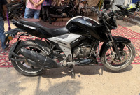 Black TVS Apache RTR 160 4V