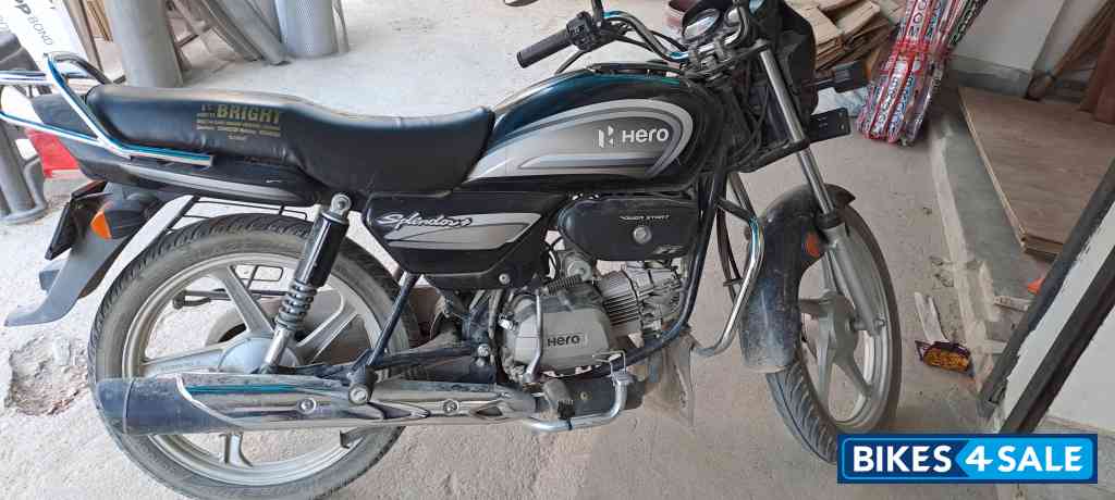 Black Hero Splendor Plus BS6