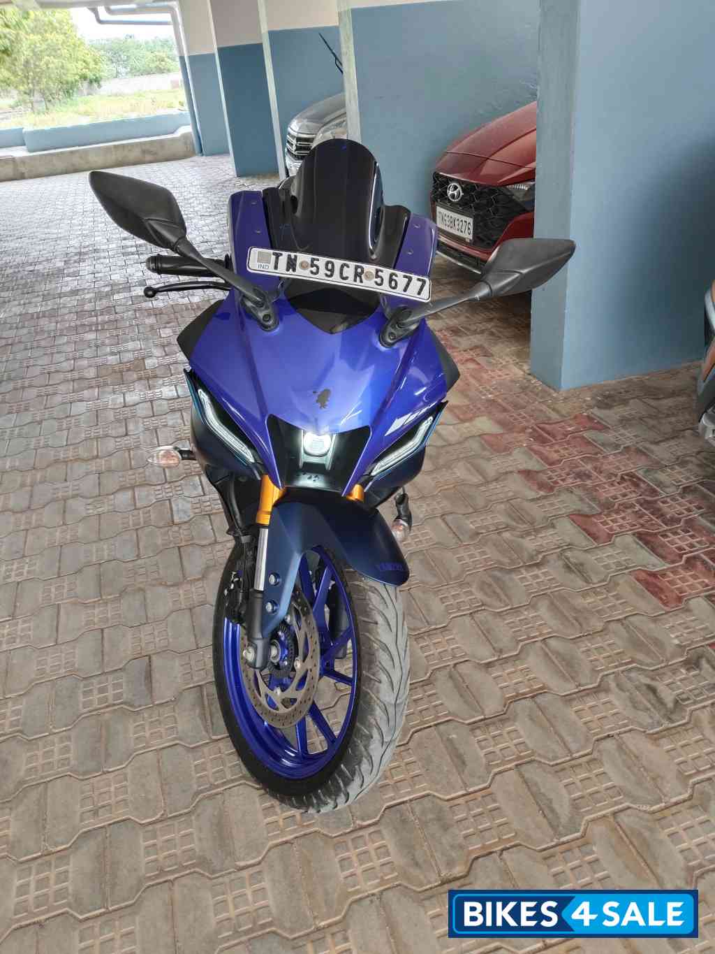 Racing Blue Yamaha R15 V4