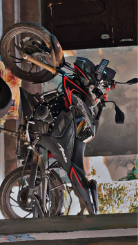 TVS Apache RTR 200 Fi 4V Race Edition 2.0