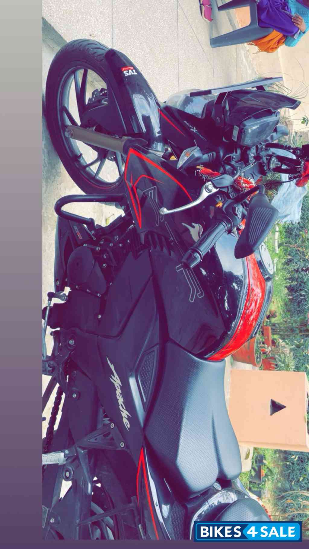 TVS Apache RTR 200 Fi 4V Race Edition 2.0 TVS Apache RTR 200 Fi 4V Race Edition 2.0