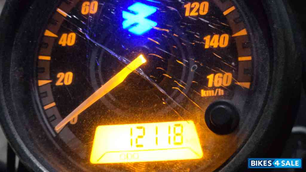 Black Bajaj Avenger Street 220