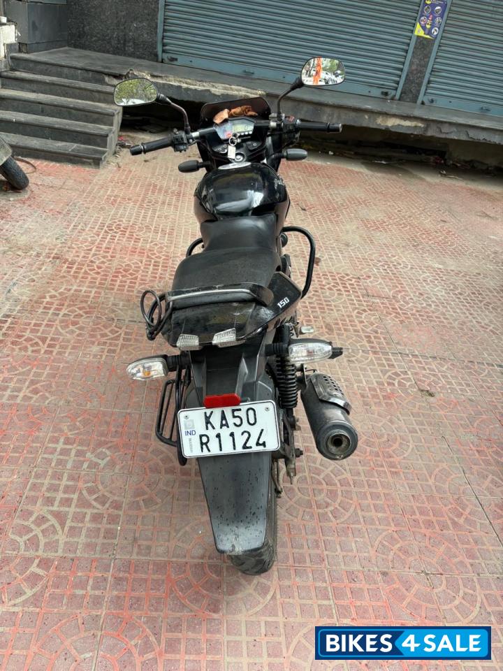 Black Bajaj Pulsar 150 DTSi Black Bajaj Pulsar 150 DTSi