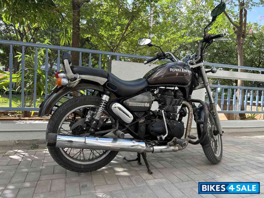 Asphalt Royal Enfield Thunderbird X 500