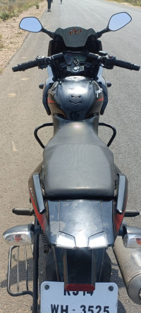 Bajaj Pulsar 220F