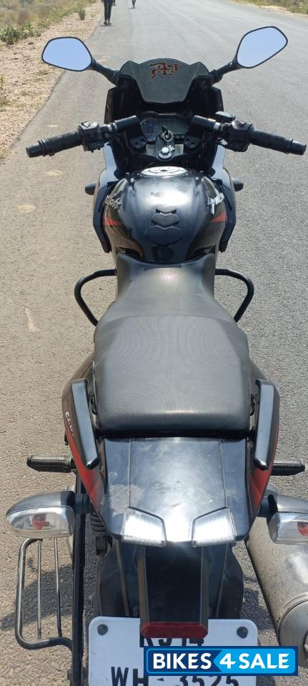 Bajaj Pulsar 220F Bajaj Pulsar 220F