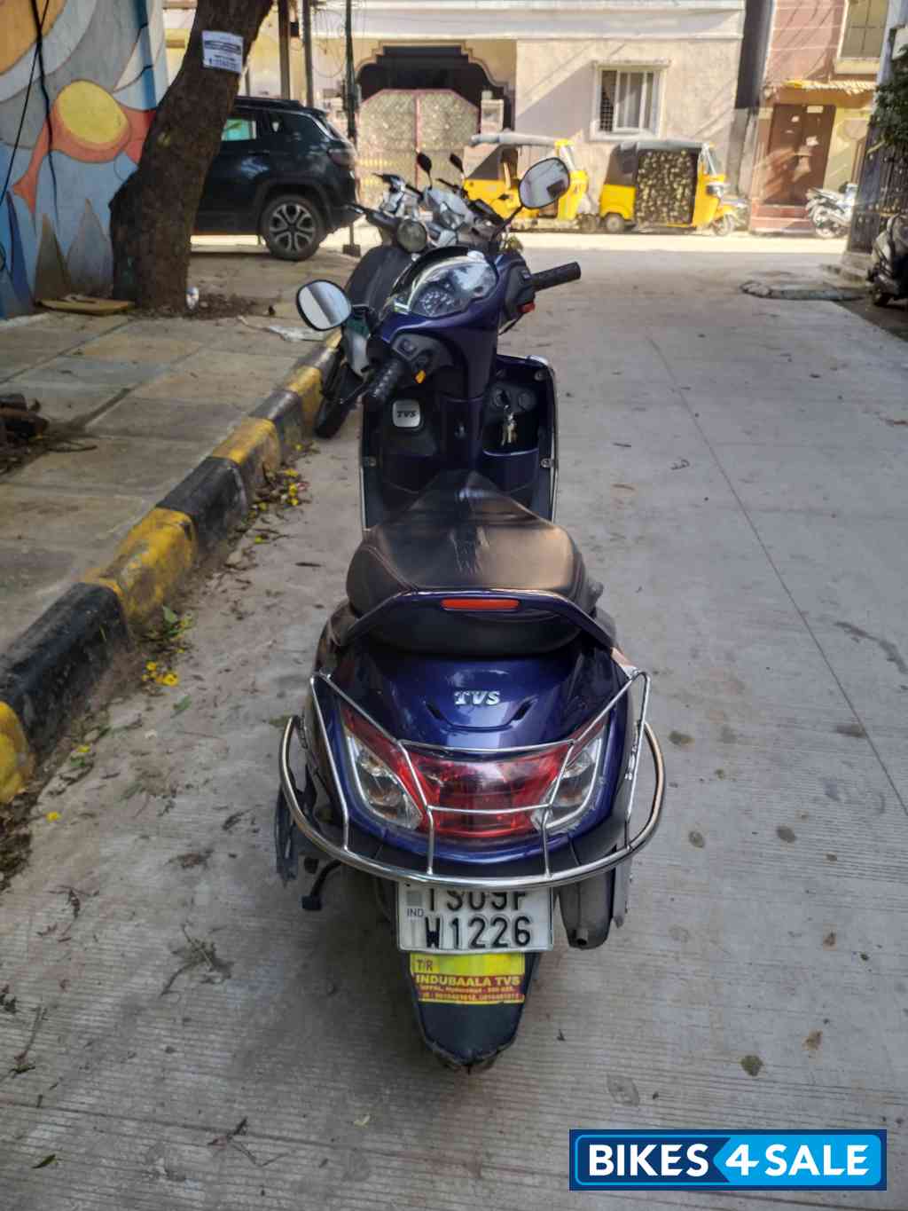 Blue TVS Jupiter 125