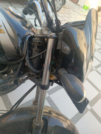 Black Bajaj Platina 100 ES BS6