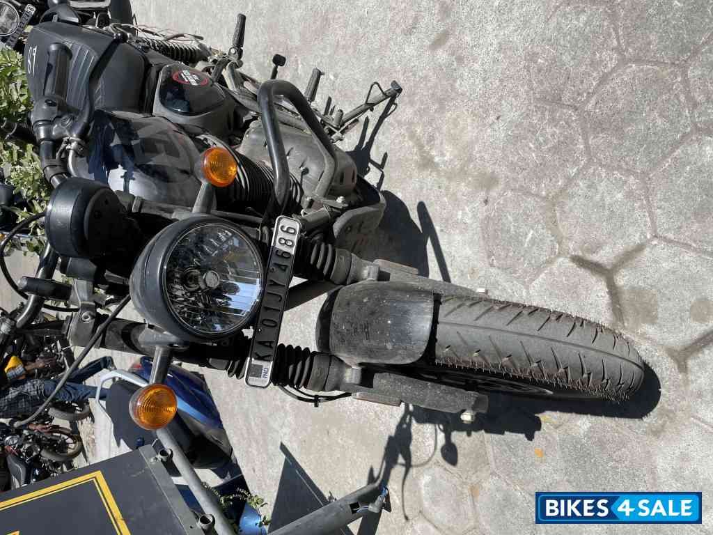 Royal Enfield Hunter 350 Metro