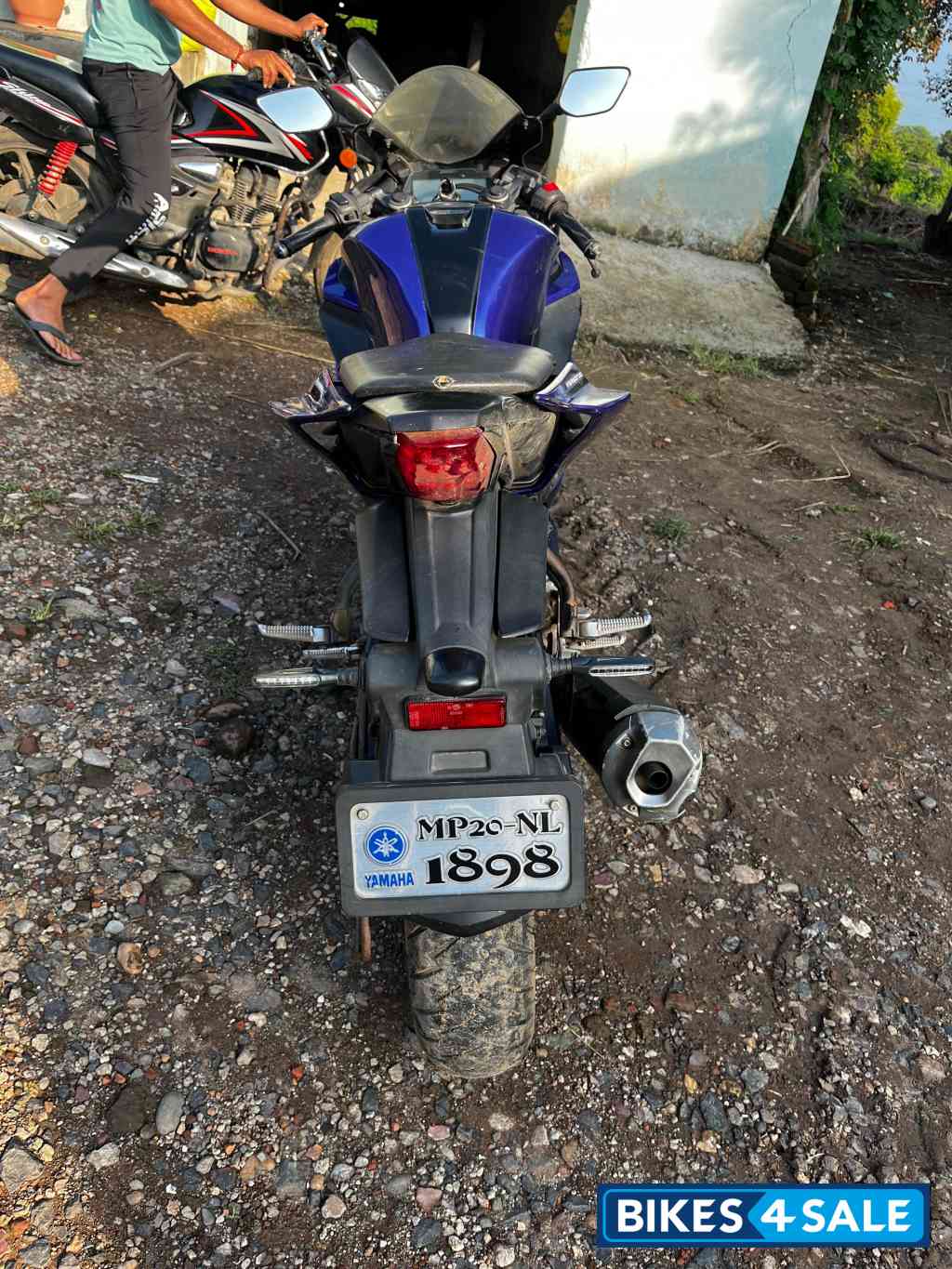 Racing Blue Yamaha YZF R15 V3