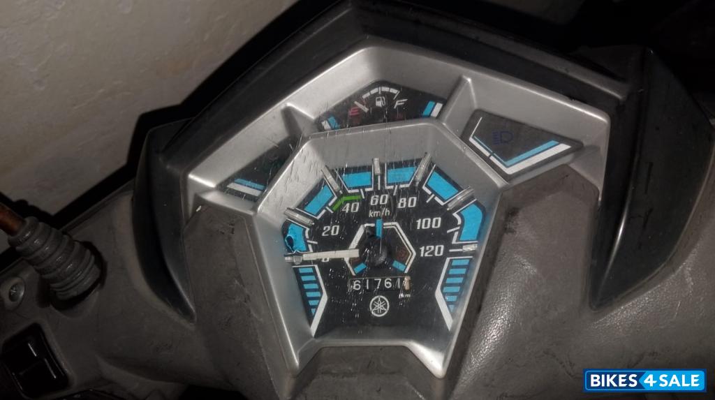 Yamaha Cygnus Ray ZR