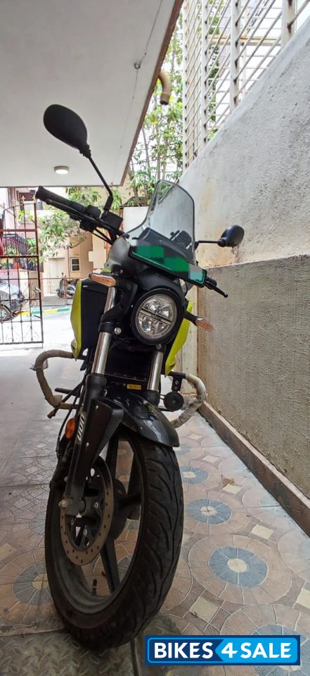 Yellow Oben EV Rorr EZ 2025 Yellow Oben EV Rorr EZ 2025